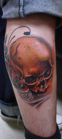 Ty McEwen - skull tattoo 